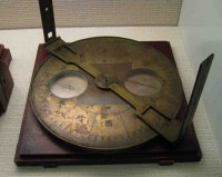 /album/galerie-de-photos-histoire/cliche%cc%81-2011-05-26-20-01-33bousole%5b1%5d-jpg/